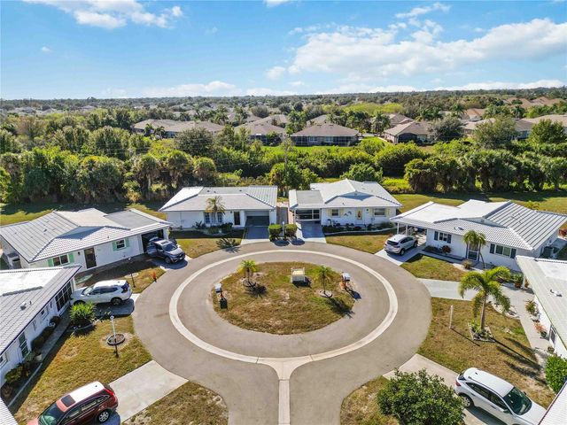 436 CIRCLEWOOD DRIVE J5, Venice, FL 34293