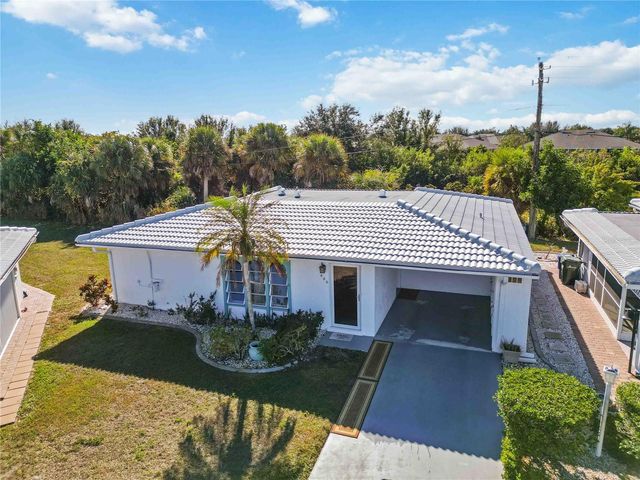 436 CIRCLEWOOD DRIVE J5, Venice, FL 34293