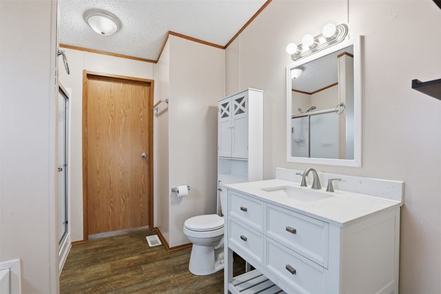 1408 Old Bridge Road, Cleburne, TX 76033