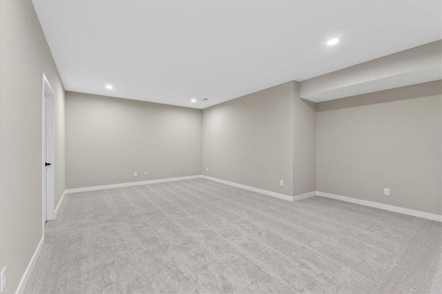 9468 Shady Bend Road, Lenexa, KS 66227