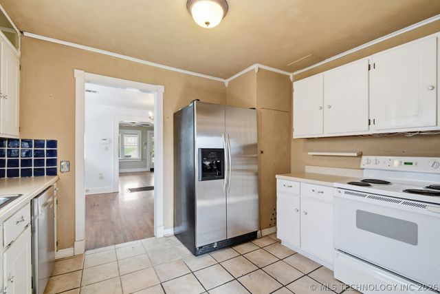 1208 S Indianapolis Avenue S, Tulsa, OK 74112