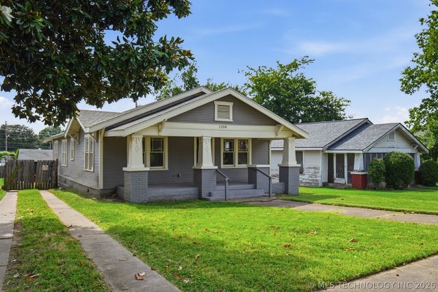 1208 S Indianapolis Avenue S, Tulsa, OK 74112