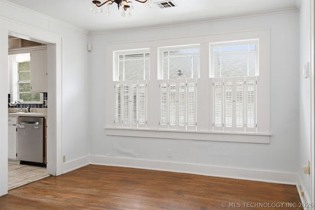 1208 S Indianapolis Avenue S, Tulsa, OK 74112