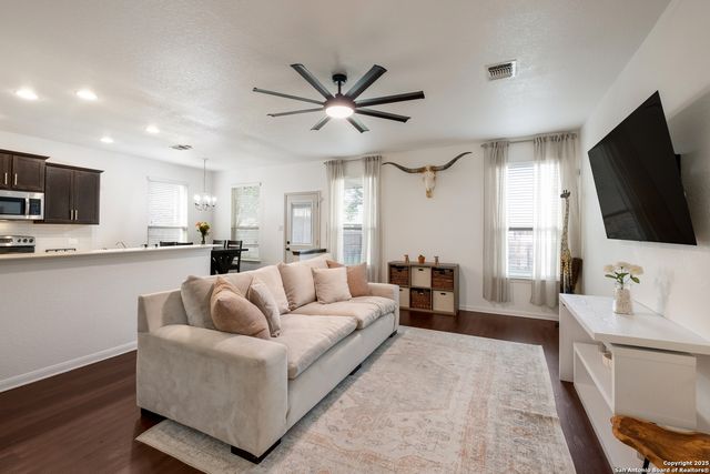2097 Castleberry Ridge, New Braunfels, TX 78130