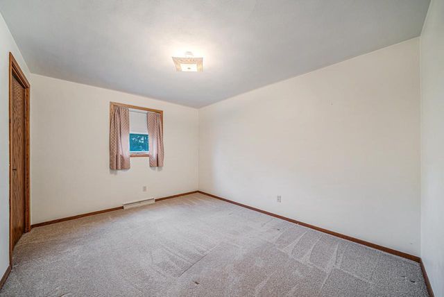 2824 SULLIVAN AVENUE, Kaukauna, WI 54911