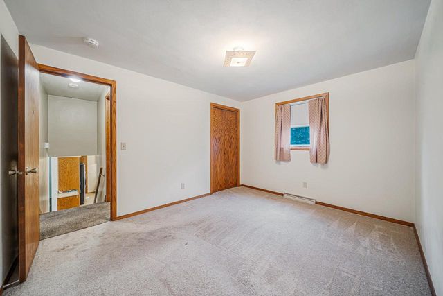 2824 SULLIVAN AVENUE, Kaukauna, WI 54911