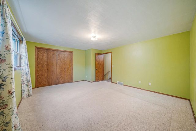 2824 SULLIVAN AVENUE, Kaukauna, WI 54911