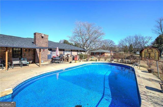 38 Brookwood Drive, Cartersville, GA 30120