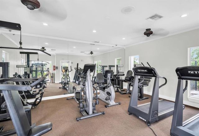 10110 WINSFORD OAK BOULEVARD 621, Tampa, FL 33624