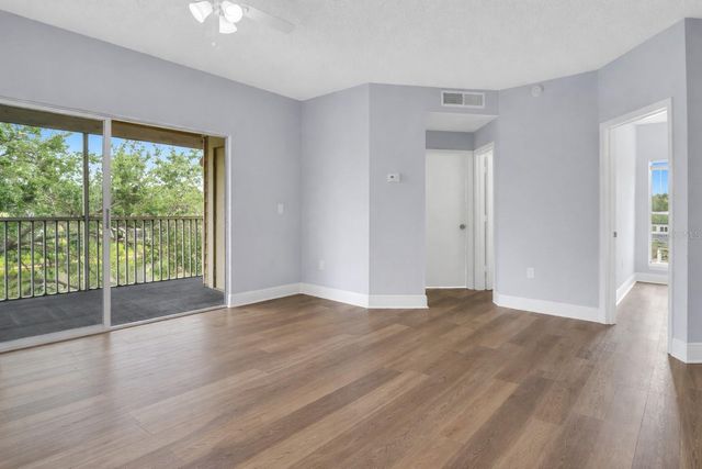 10110 WINSFORD OAK BOULEVARD 621, Tampa, FL 33624