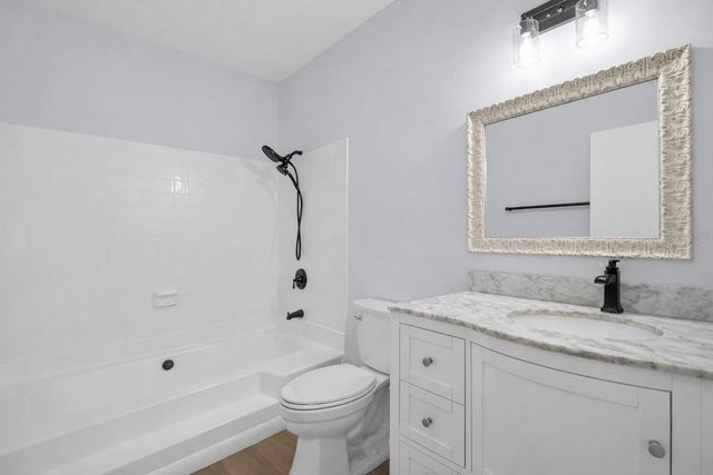 10110 WINSFORD OAK BOULEVARD 621, Tampa, FL 33624