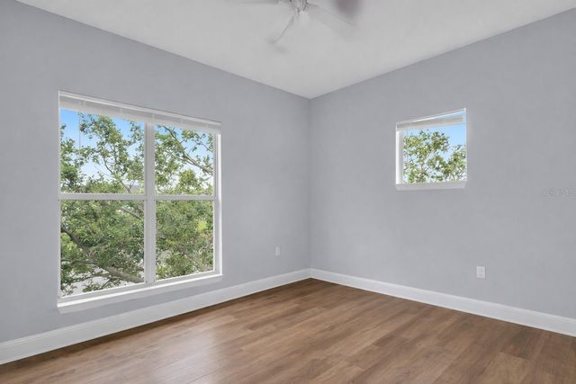 10110 WINSFORD OAK BOULEVARD 621, Tampa, FL 33624