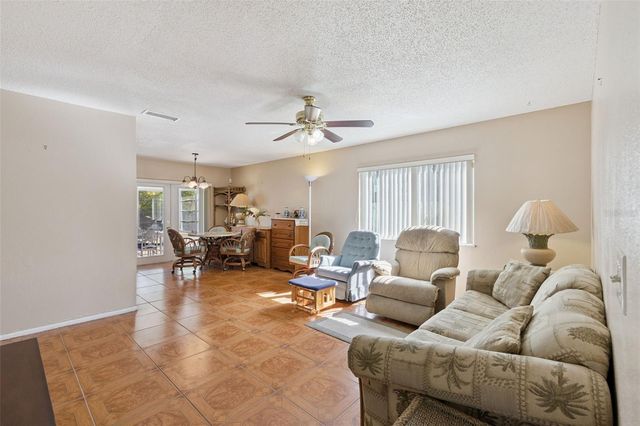 4805 BEACON STREET, Orlando, FL 32808