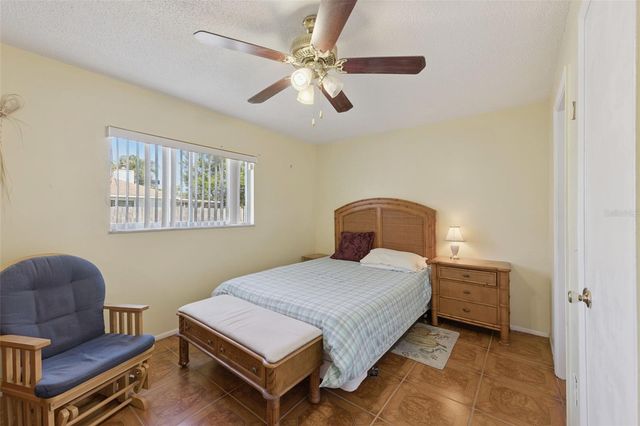 4805 BEACON STREET, Orlando, FL 32808