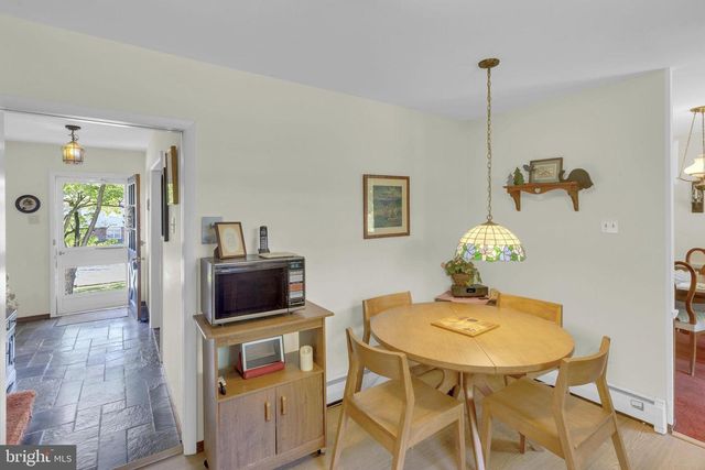 622 KNOLL DR, Lansdale, PA 19446