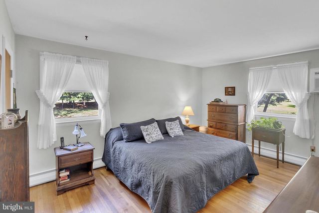 622 KNOLL DR, Lansdale, PA 19446