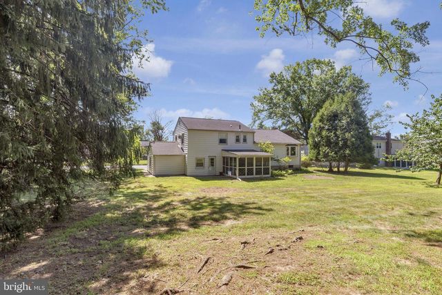 622 KNOLL DR, Lansdale, PA 19446