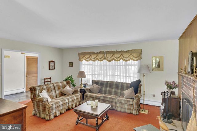 622 KNOLL DR, Lansdale, PA 19446