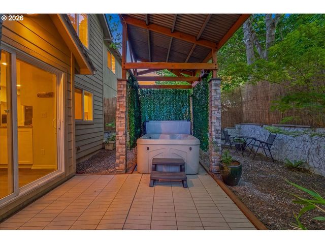 19240 Sw ROSEDALE Ct, Beaverton, OR 97007