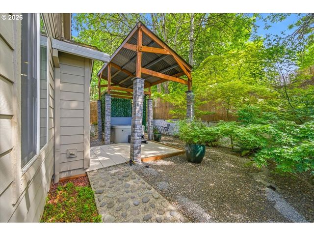 19240 Sw ROSEDALE Ct, Beaverton, OR 97007