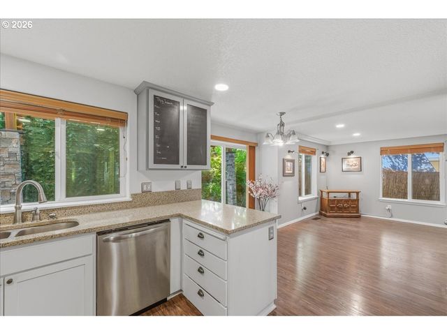 19240 Sw ROSEDALE Ct, Beaverton, OR 97007