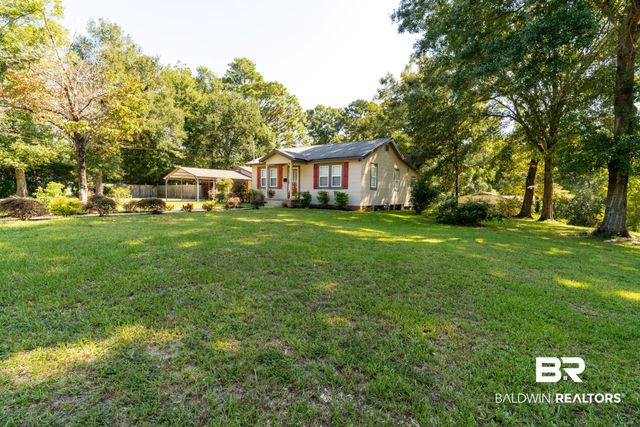 202 Forest St, Chickasaw, AL 36611