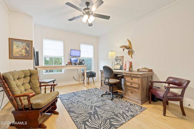 325 A Bacque Crescent Drive, Lafayette, LA 70503