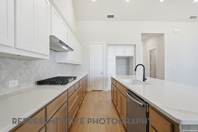 133 Rainwater Creek, Boerne, TX 78006