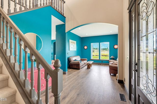 5597 Highway 66, Ashland, OR 97520