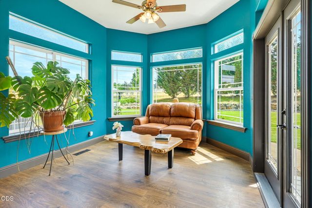 5597 Highway 66, Ashland, OR 97520