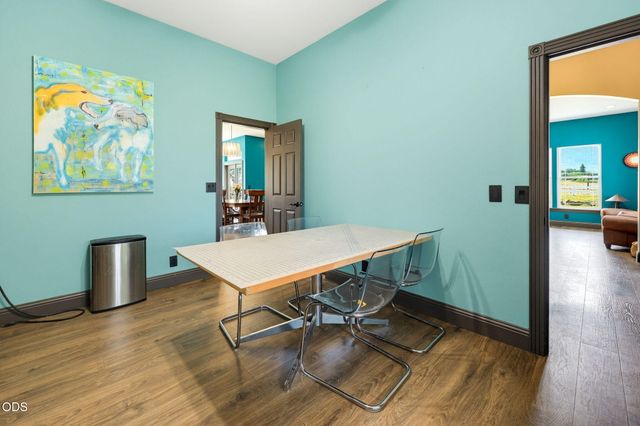 5597 Highway 66, Ashland, OR 97520