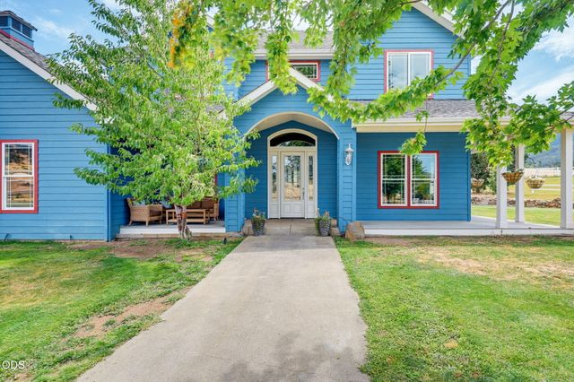 5597 Highway 66, Ashland, OR 97520