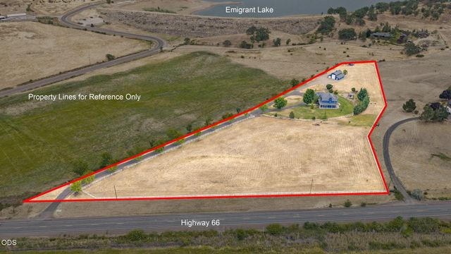 5597 Highway 66, Ashland, OR 97520