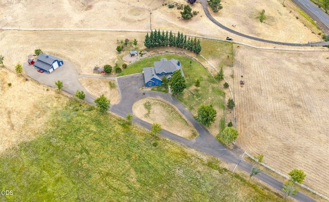 5597 Highway 66, Ashland, OR 97520