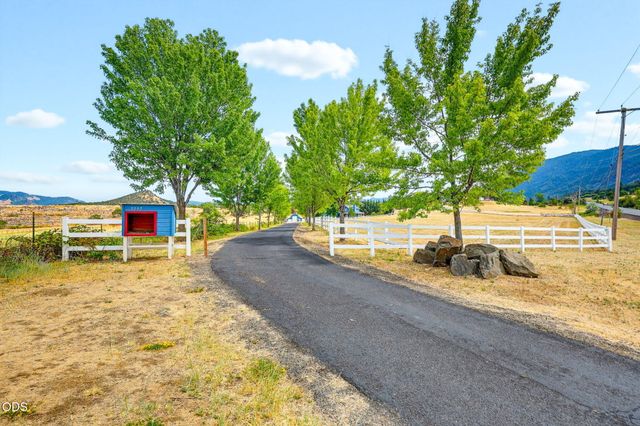 5597 Highway 66, Ashland, OR 97520