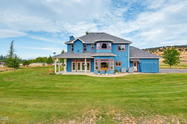 5597 Highway 66, Ashland, OR 97520