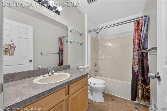42116 Richmond Drive, Van Buren Charter Township, MI 48111