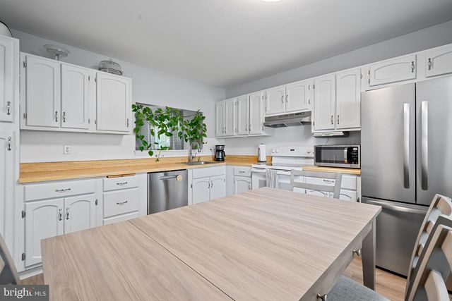 133 HAMPTON DR, Dover, DE 19904