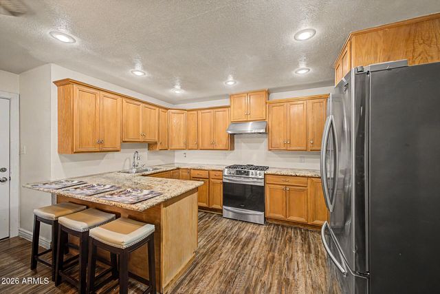 6409 W OREGON Avenue, Glendale, AZ 85301