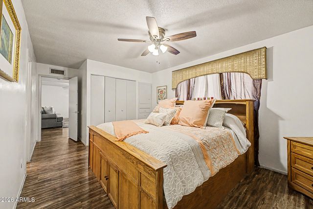 6409 W OREGON Avenue, Glendale, AZ 85301