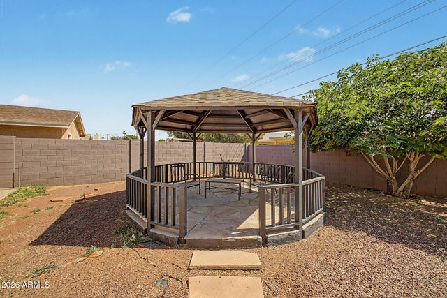 6409 W OREGON Avenue, Glendale, AZ 85301