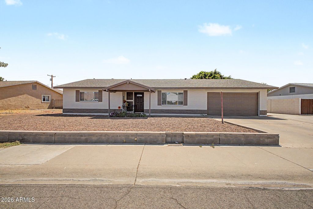 6409 W OREGON Avenue, Glendale, AZ 85301
