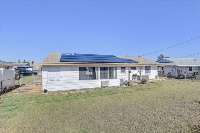 708 TAM O SHANTER AVENUE, Sun City Center, FL 33573