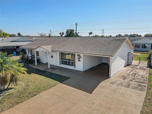 708 TAM O SHANTER AVENUE, Sun City Center, FL 33573