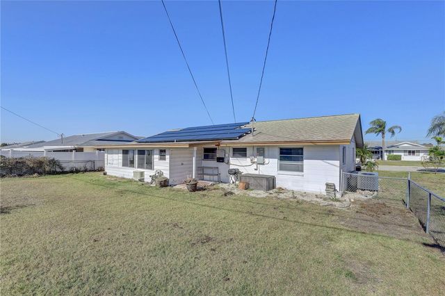 708 TAM O SHANTER AVENUE, Sun City Center, FL 33573