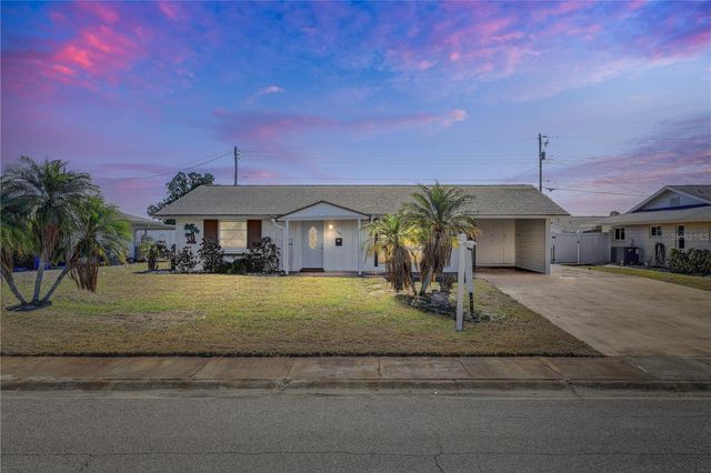 708 TAM O SHANTER AVENUE, Sun City Center, FL 33573