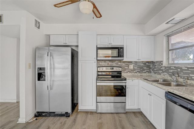 708 TAM O SHANTER AVENUE, Sun City Center, FL 33573