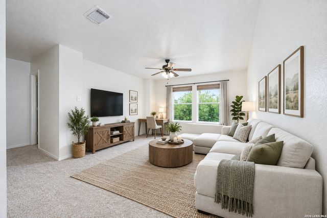 7706 HEDRICK FARM, San Antonio, TX 78239