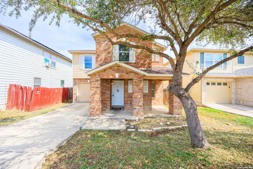 7706 HEDRICK FARM, San Antonio, TX 78239