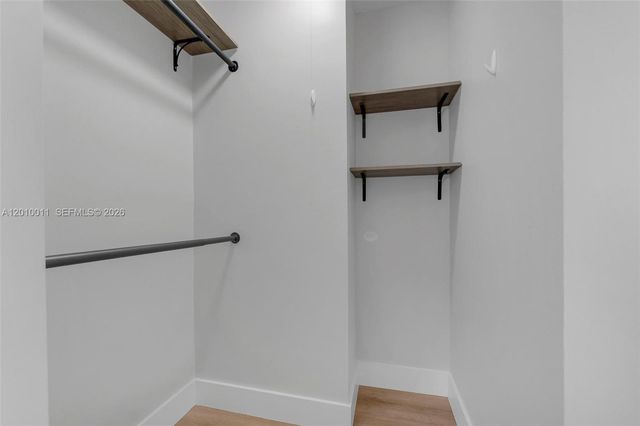 700 NW 18th St 1-2, Fort Lauderdale, FL 33311
